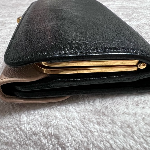 Miu Miu Two-Tone Black and Tan Leather Wallet - Picture 5 of 10